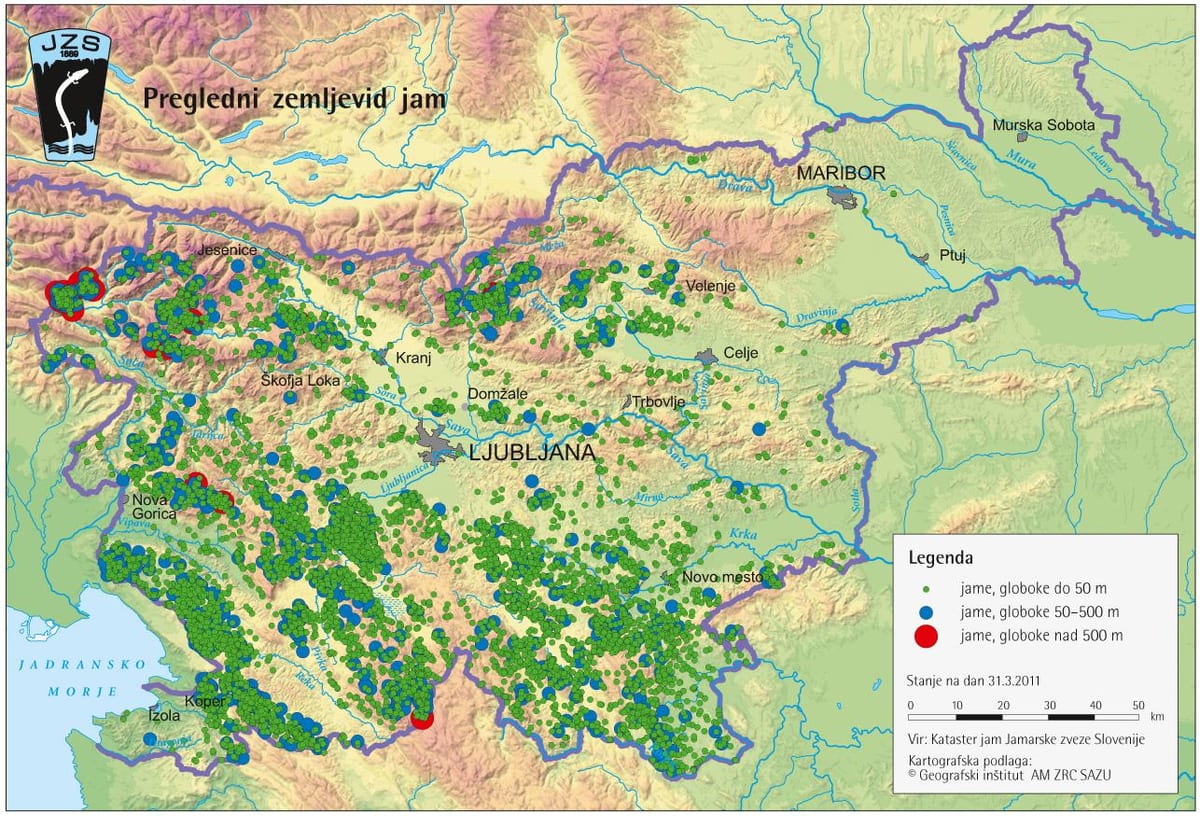 Kaart van grotten in Slovenië
